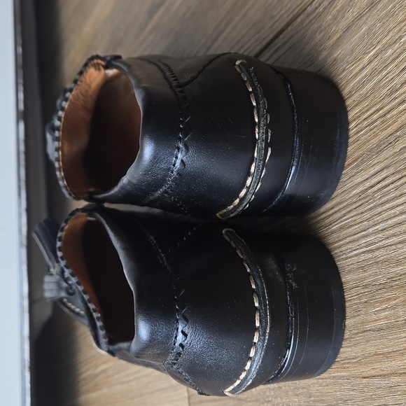 Coach Haydee Leather Tassle Loafers - Picture 4 of 9